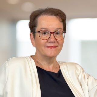 Christine BERNONVILLE fond changé